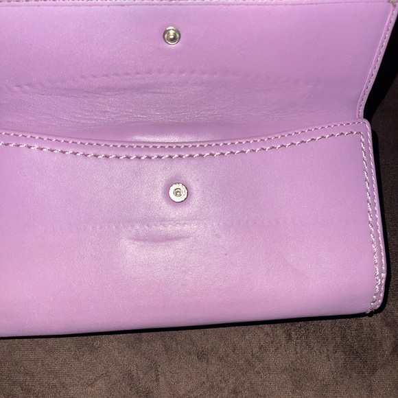 Coach - Picture 6 of 12